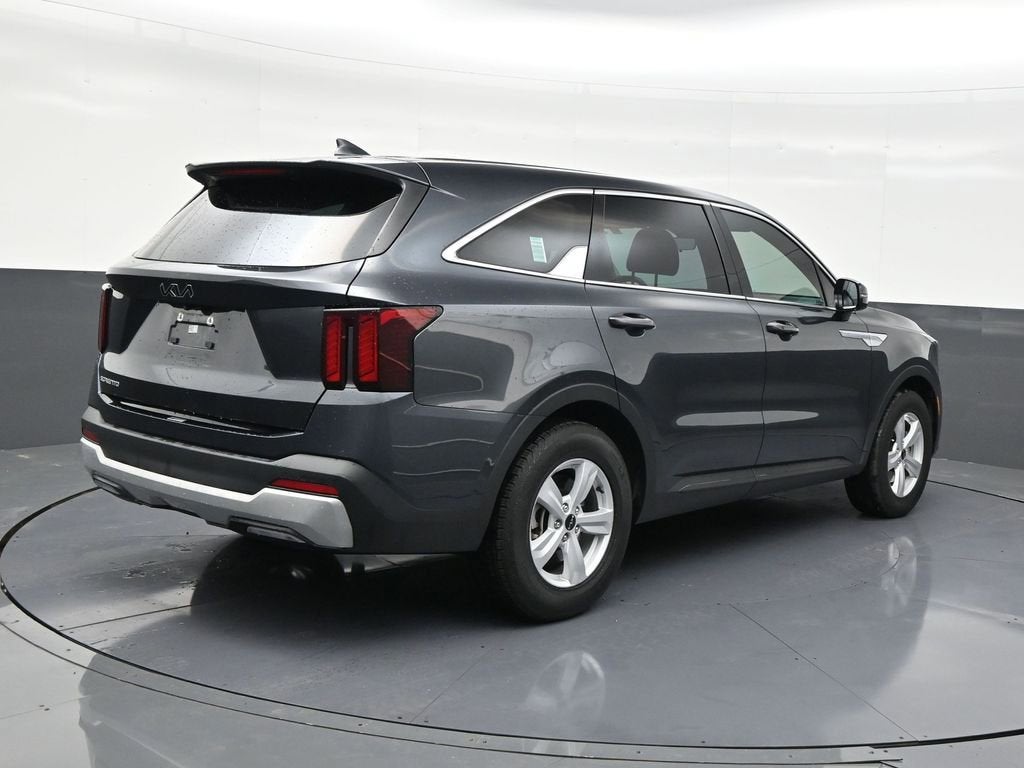 2024 Kia Sorento LX