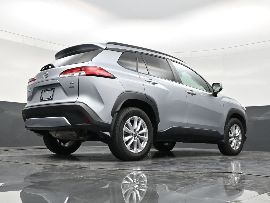 2024 Toyota Corolla Cross LE