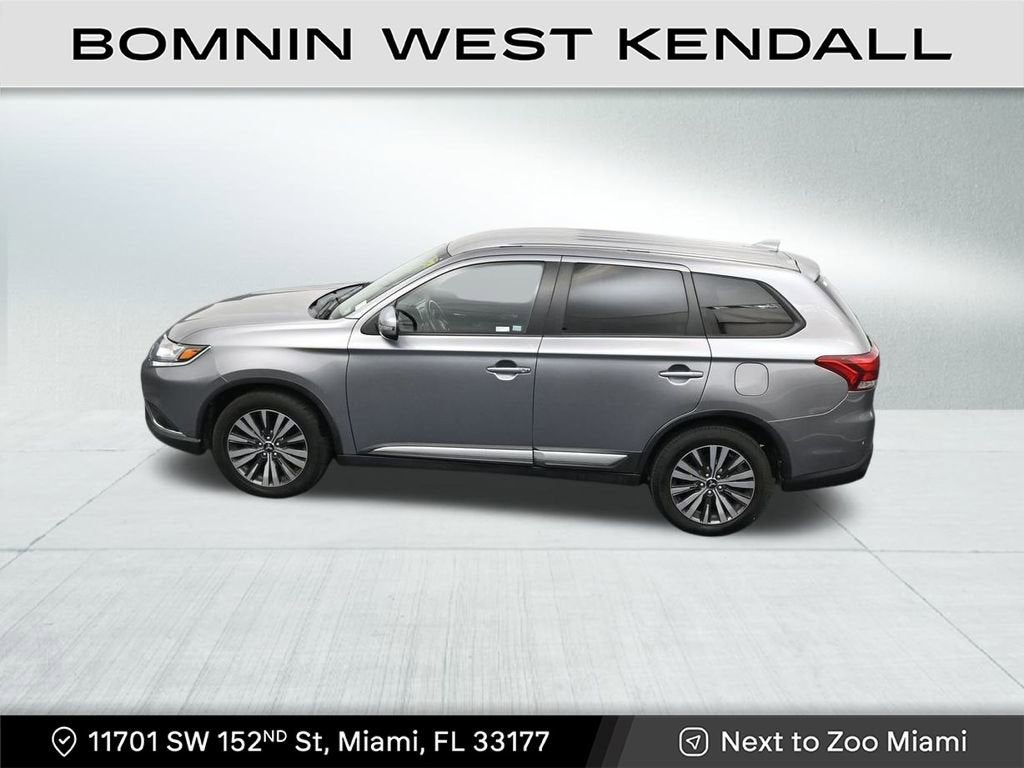 2020 Mitsubishi Outlander SE