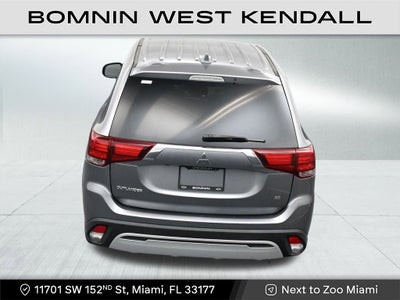 2020 Mitsubishi Outlander SE