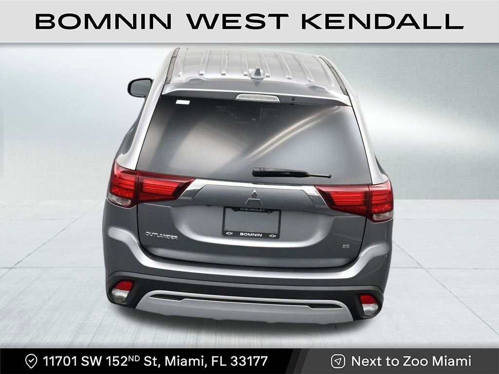 2020 Mitsubishi Outlander SE