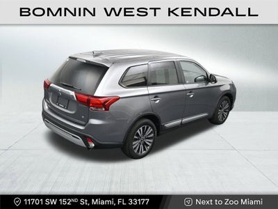 2020 Mitsubishi Outlander SE