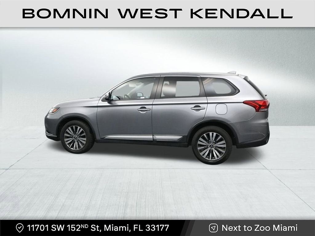 2020 Mitsubishi Outlander SE