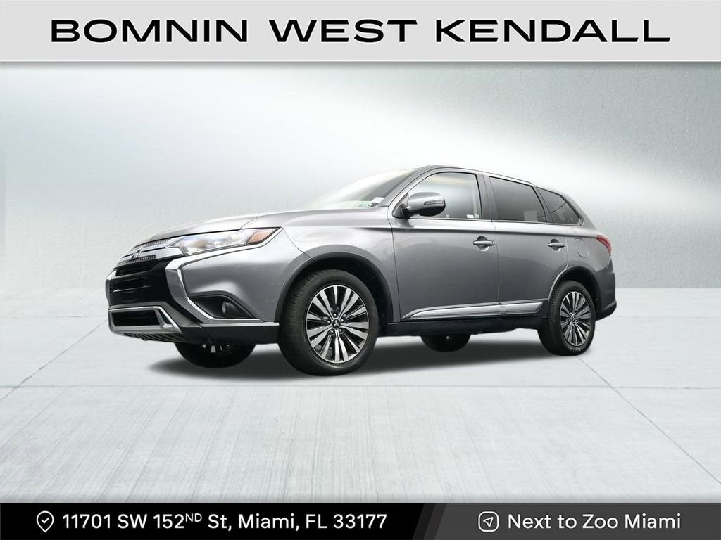 2020 Mitsubishi Outlander SE