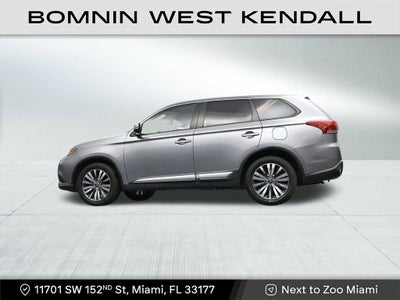 2020 Mitsubishi Outlander SE