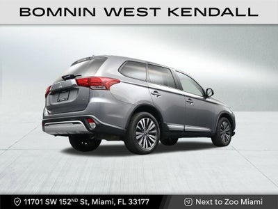 2020 Mitsubishi Outlander SE