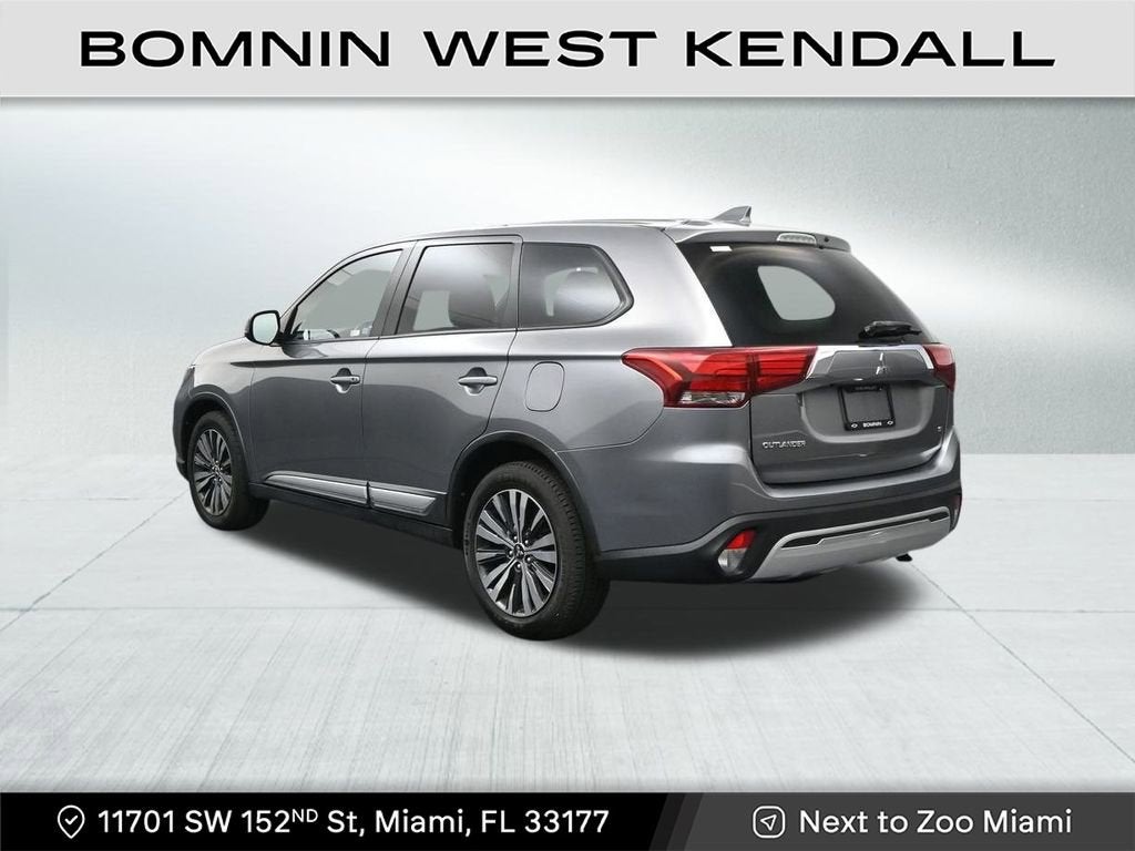 2020 Mitsubishi Outlander SE