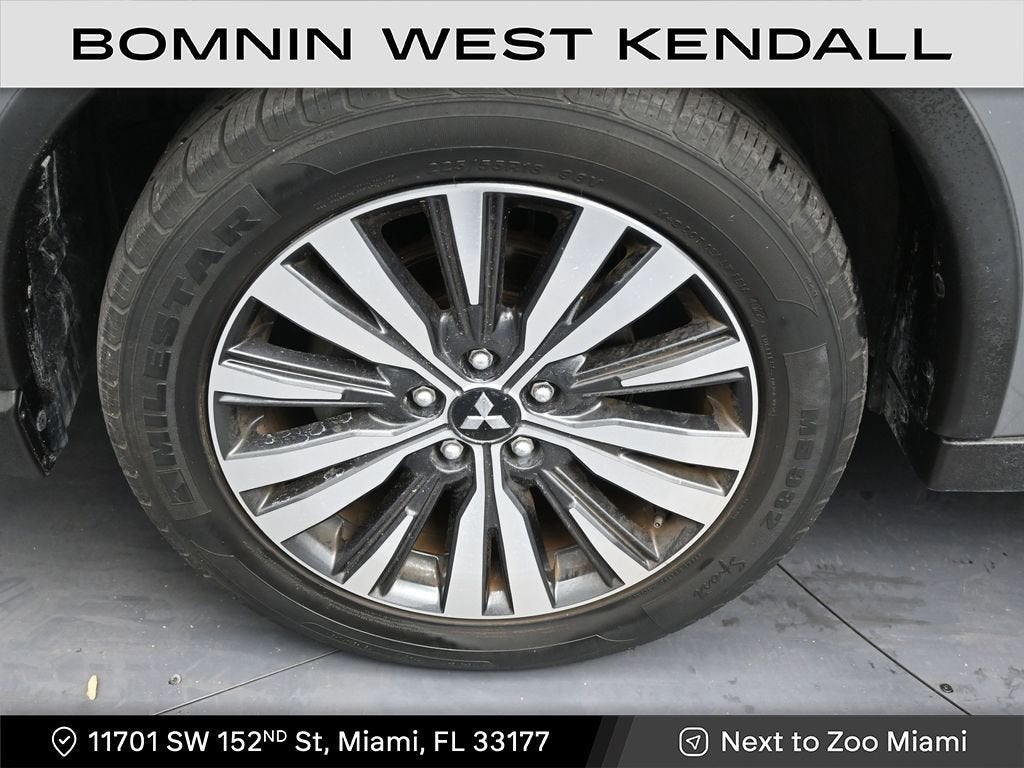 2020 Mitsubishi Outlander SE