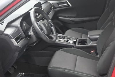 2023 Mitsubishi Outlander ES 2.5 2WD