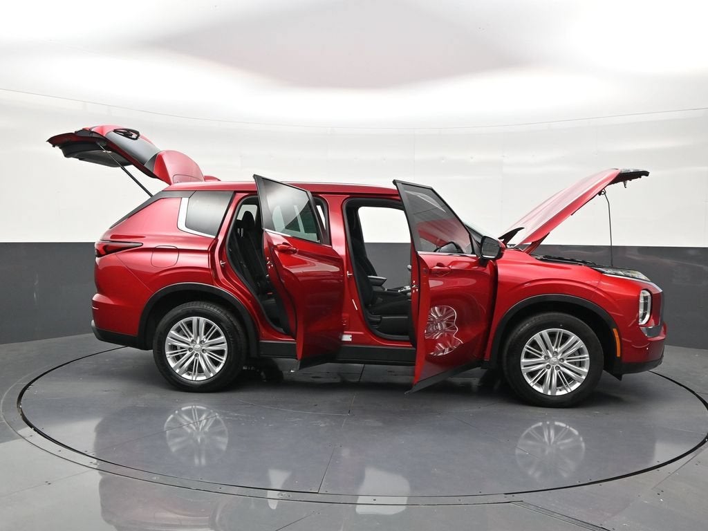 2023 Mitsubishi Outlander ES 2.5 2WD