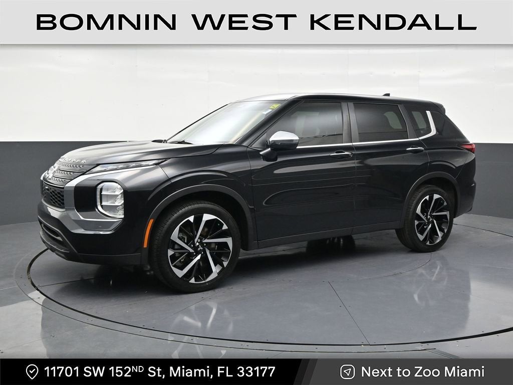 2022 Mitsubishi Outlander ES