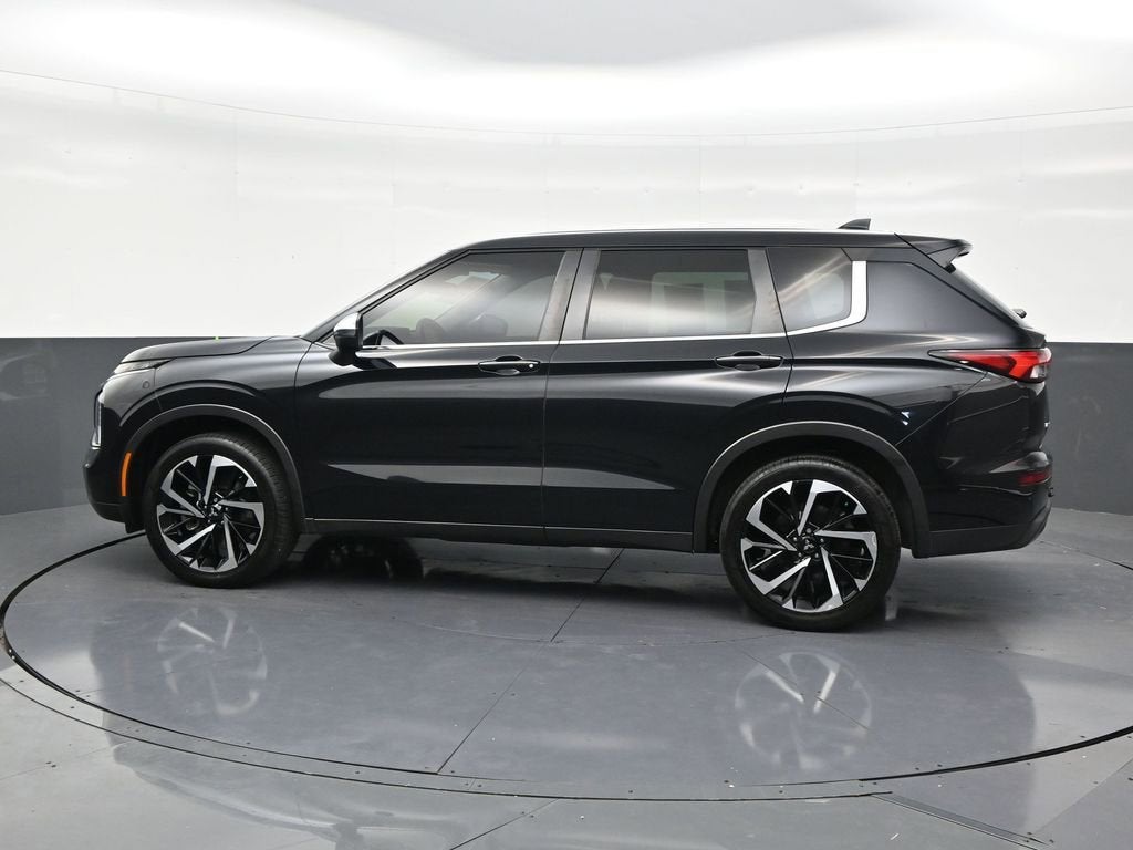 2022 Mitsubishi Outlander ES 2.5 2WD