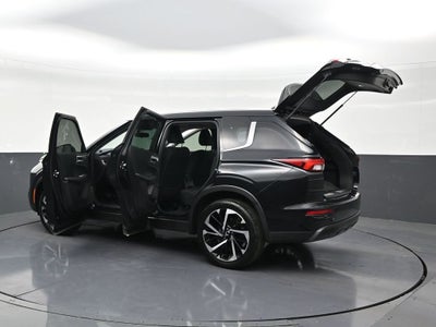 2022 Mitsubishi Outlander ES 2.5 2WD