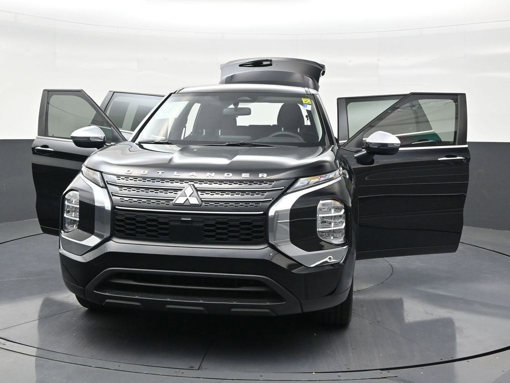 2022 Mitsubishi Outlander ES 2.5 2WD