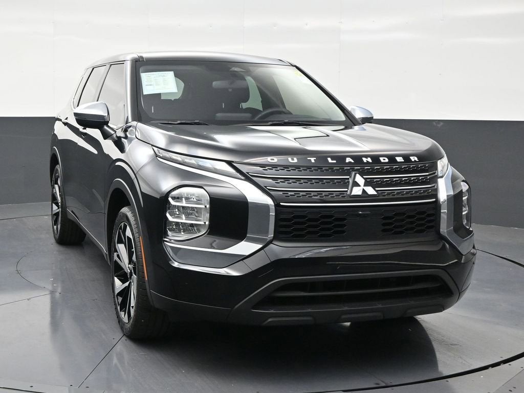 2022 Mitsubishi Outlander ES 2.5 2WD