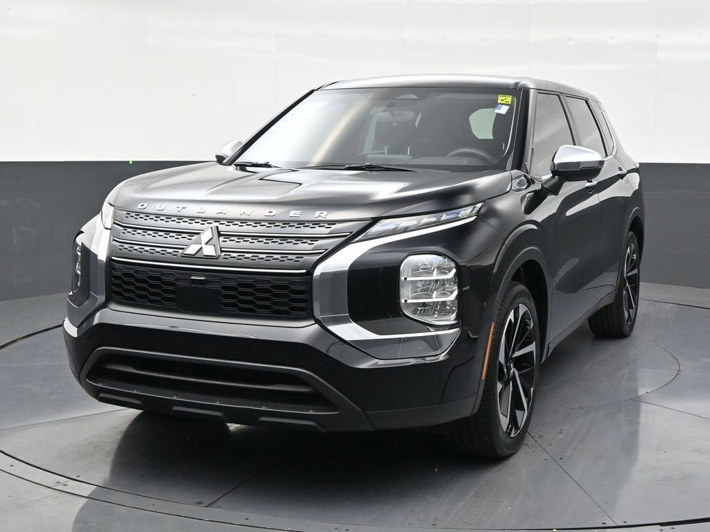 2022 Mitsubishi Outlander ES 2.5 2WD