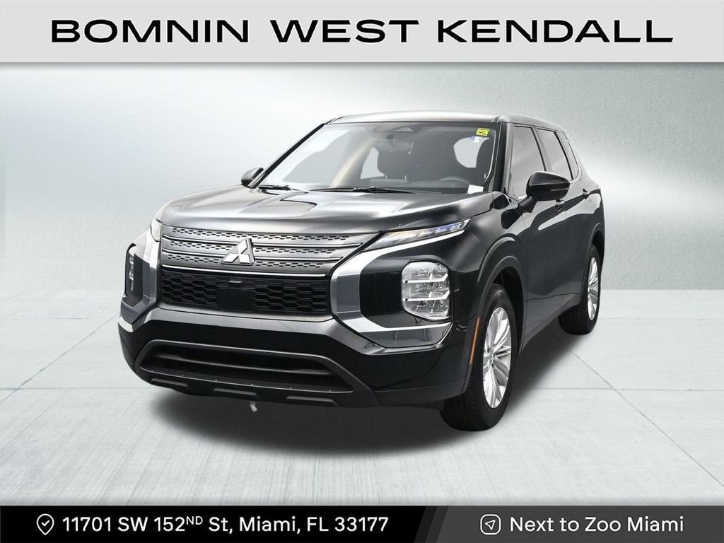 2024 Mitsubishi Outlander ES