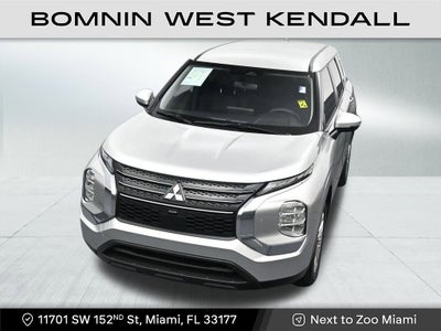 2024 Mitsubishi Outlander ES