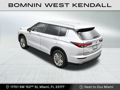 2022 Mitsubishi Outlander ES