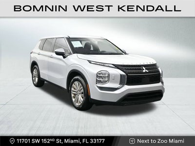 2022 Mitsubishi Outlander ES