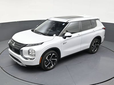 2025 Mitsubishi Outlander Plug-In Hybrid SE
