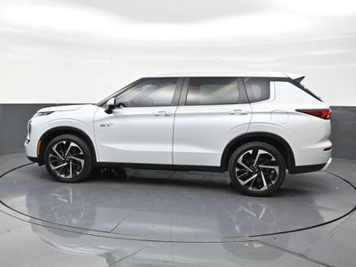 2025 Mitsubishi Outlander Plug-In Hybrid SE