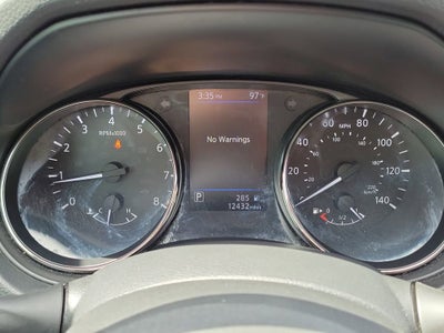 2022 Nissan Rogue Sport SV