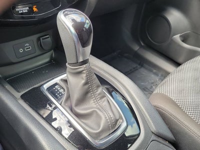 2022 Nissan Rogue Sport SV