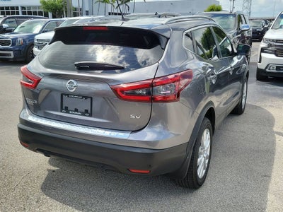 2022 Nissan Rogue Sport SV