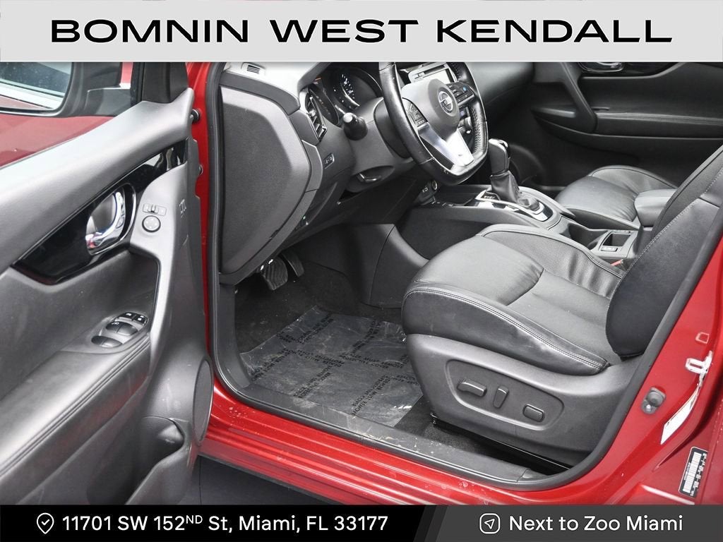 2022 Nissan Rogue Sport SL