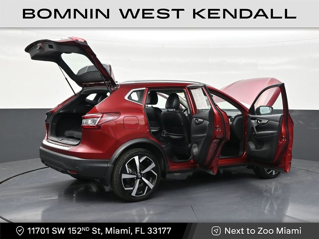 2022 Nissan Rogue Sport SL