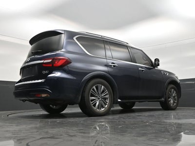 2022 INFINITI QX80 LUXE