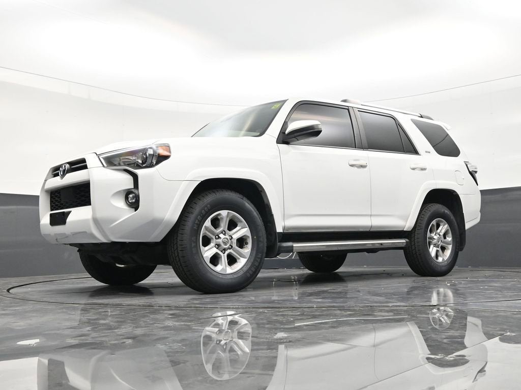2022 Toyota 4Runner SR5