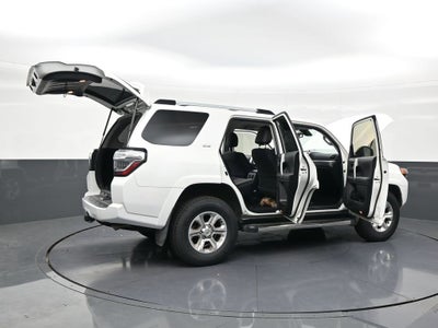 2022 Toyota 4Runner SR5