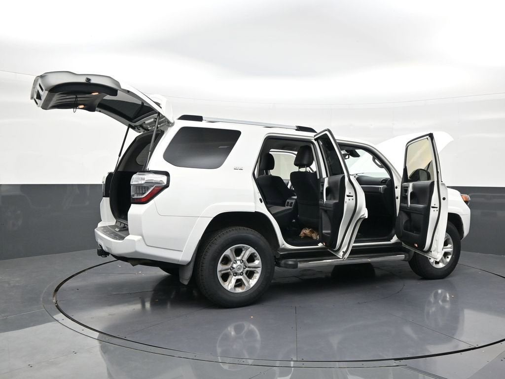 2022 Toyota 4Runner SR5