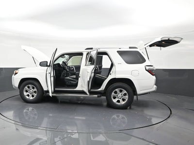 2022 Toyota 4Runner SR5