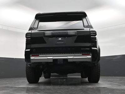 2025 Toyota 4Runner Hybrid Platinum