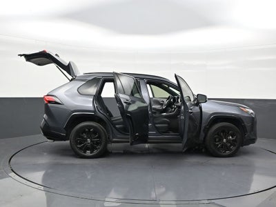 2023 Toyota RAV4 Hybrid SE