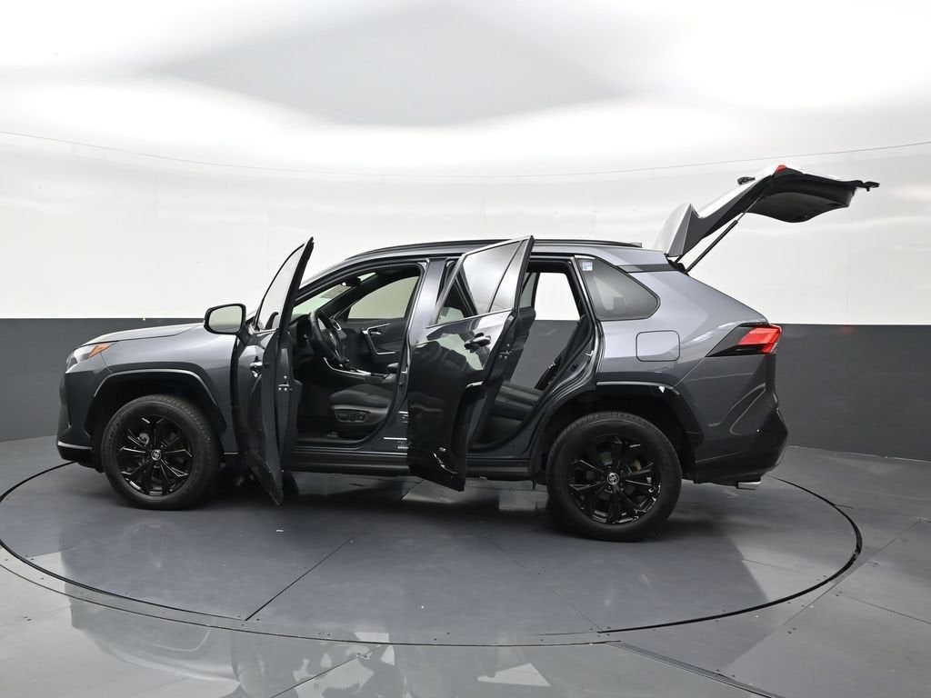 2023 Toyota RAV4 Hybrid SE