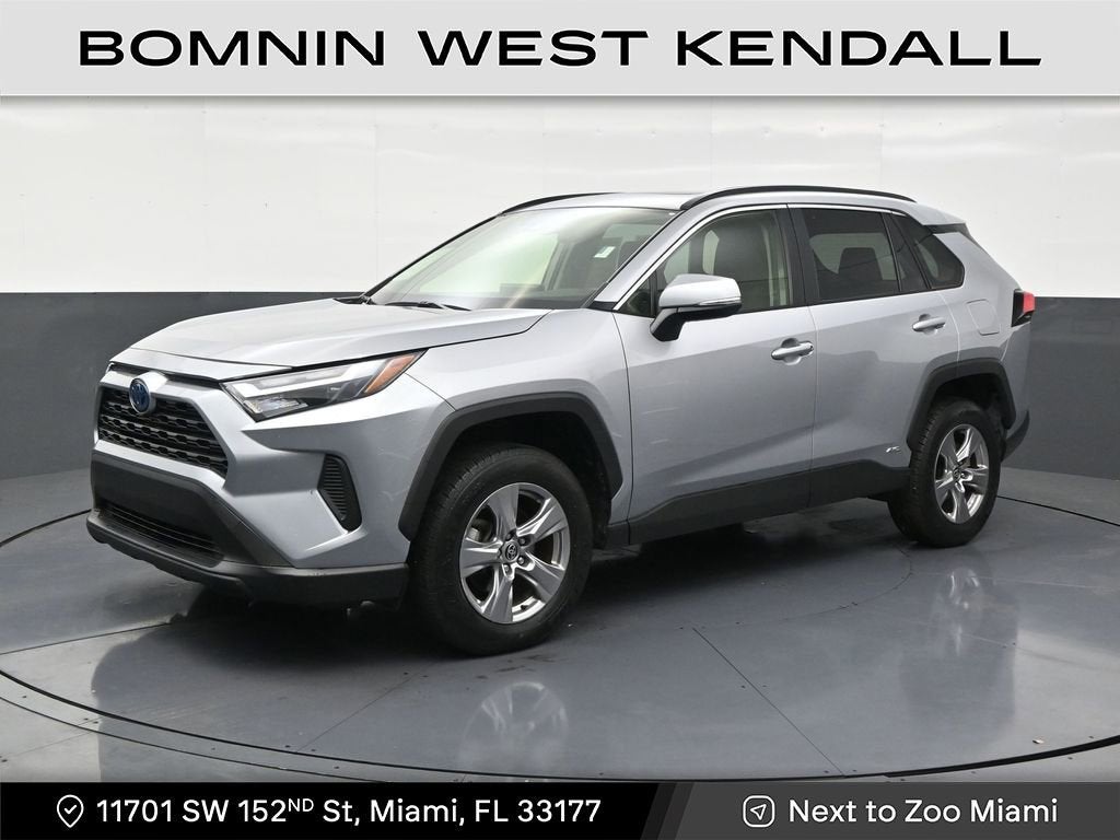 2024 Toyota RAV4 Hybrid XLE