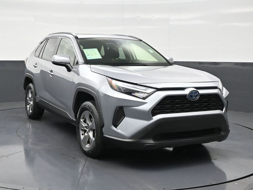2024 Toyota RAV4 Hybrid XLE