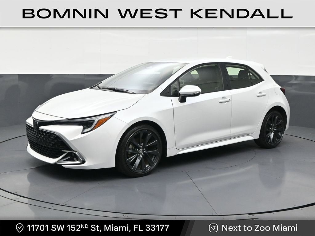 2023 Toyota Corolla Hatchback XSE
