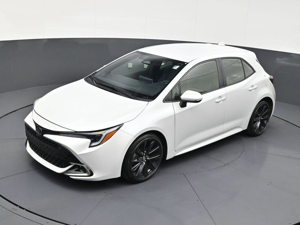 2023 Toyota Corolla Hatchback XSE