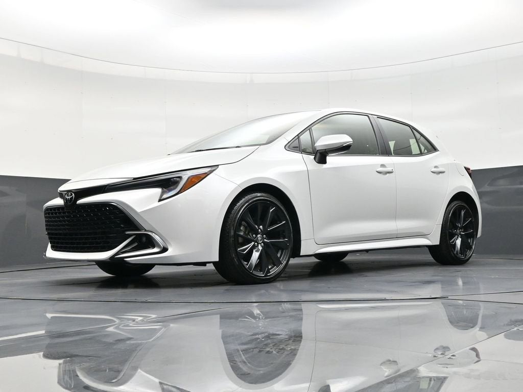 2023 Toyota Corolla Hatchback XSE