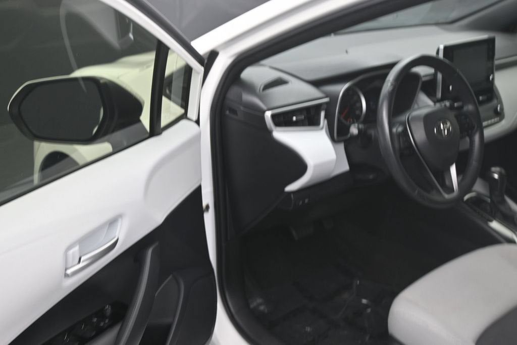 2022 Toyota Corolla Hatchback SE