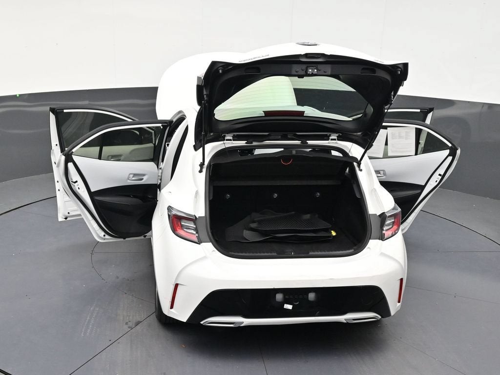 2022 Toyota Corolla Hatchback SE