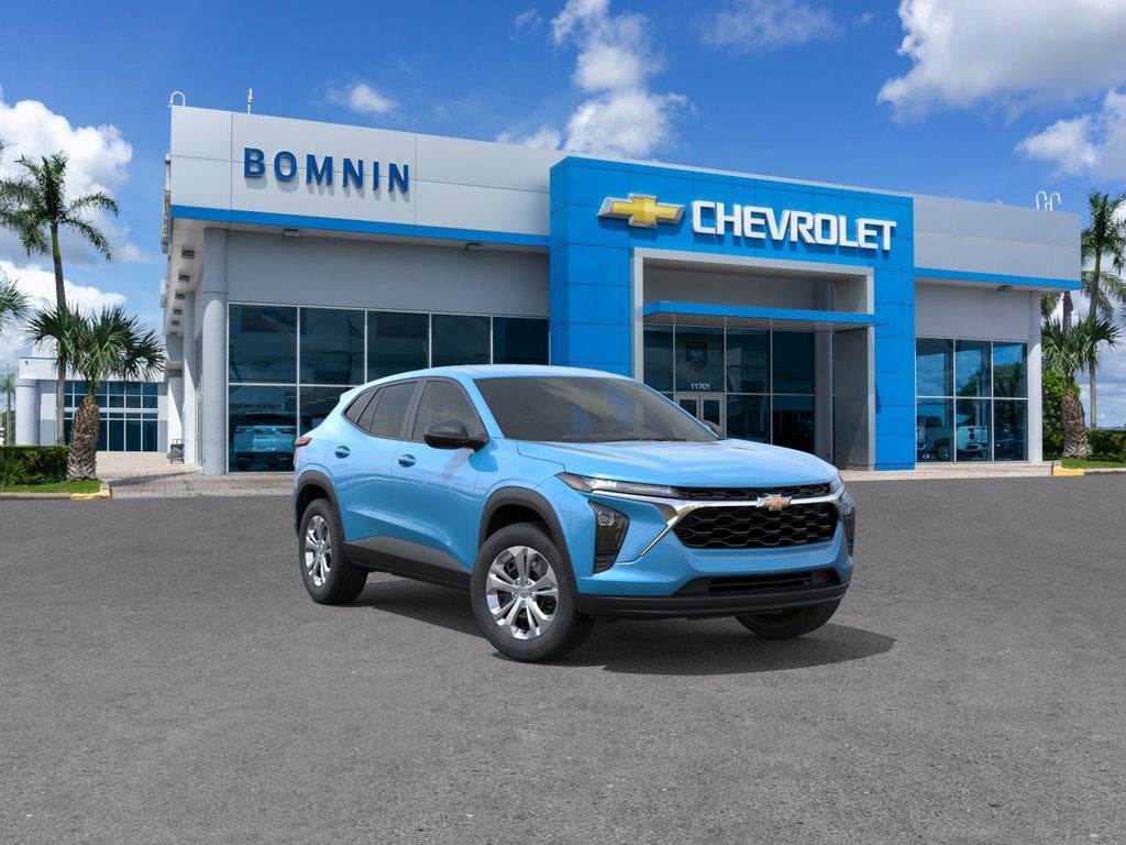 2026 Chevrolet Trax LS - Photo 2