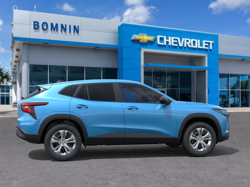 2026 Chevrolet Trax LS - Photo 6