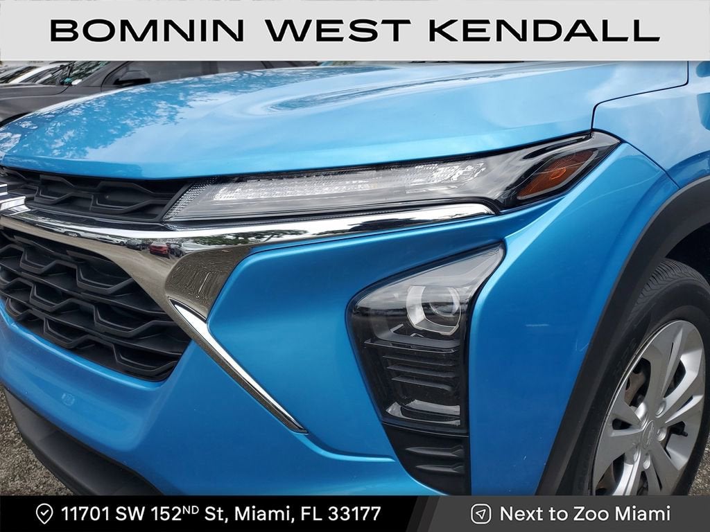 2025 Chevrolet Trax LS