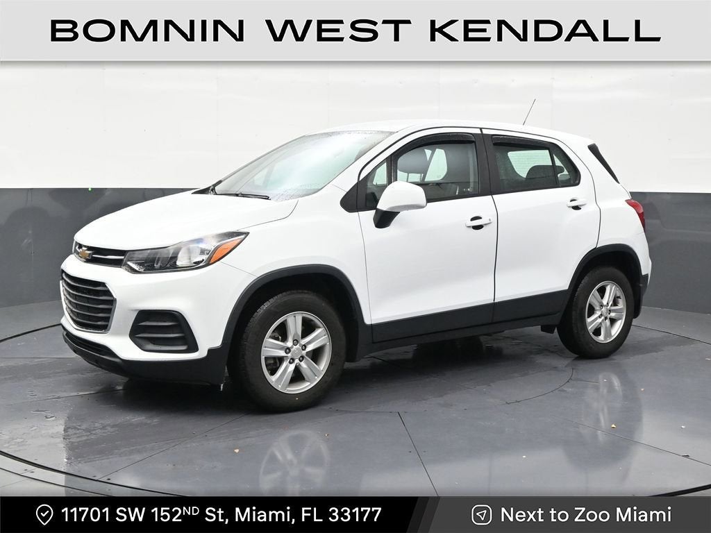 2021 Chevrolet Trax LS AWD's photo